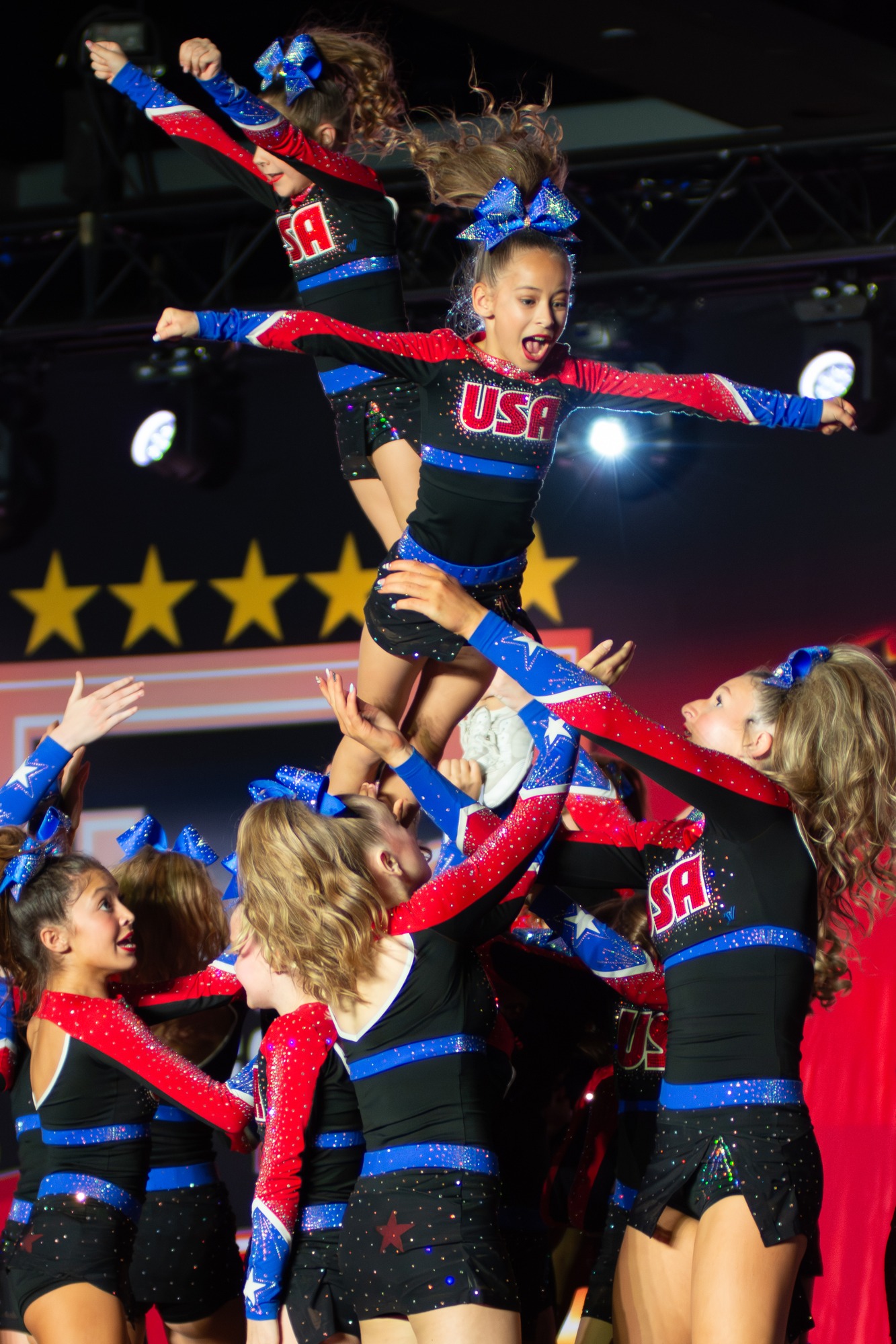 Action - dynamic athletic photography